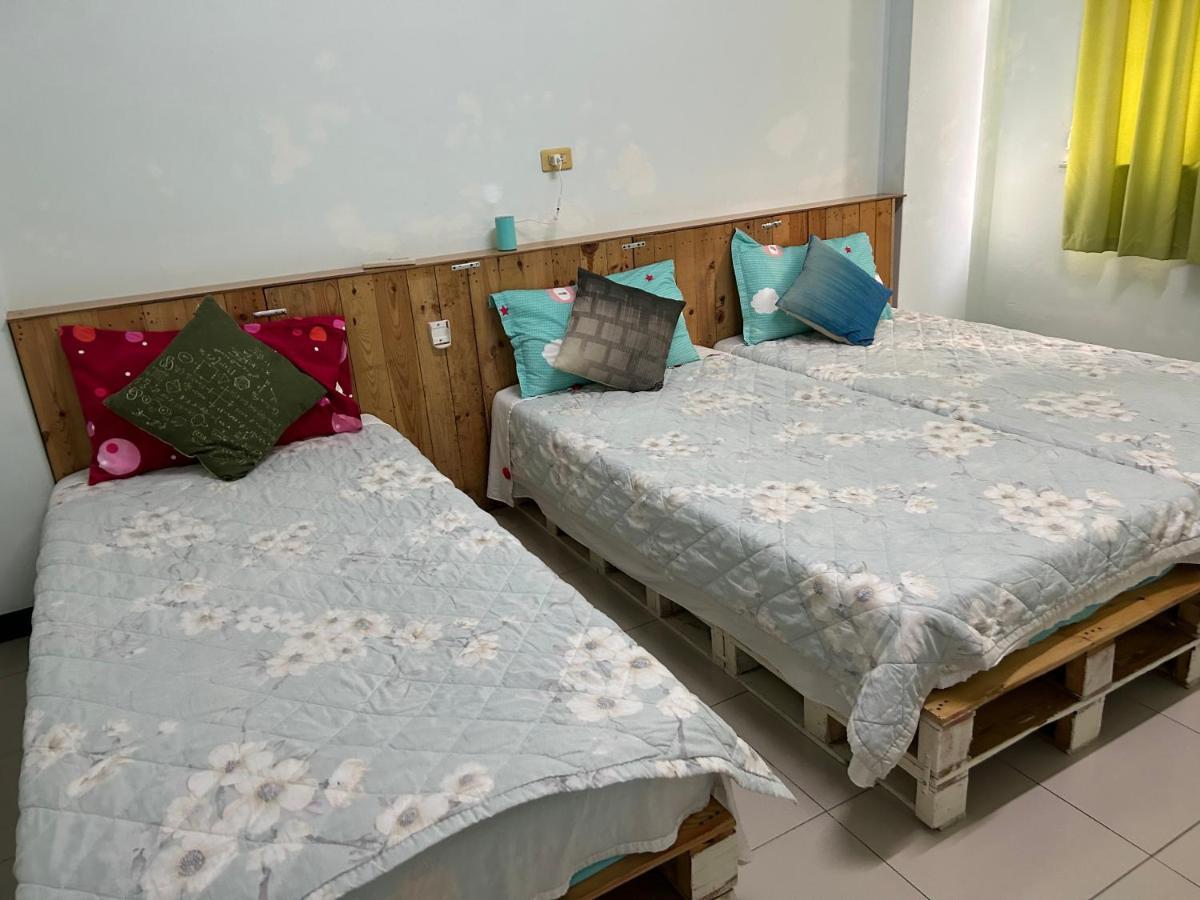 Appartamento Golden House Tainan Esterno foto