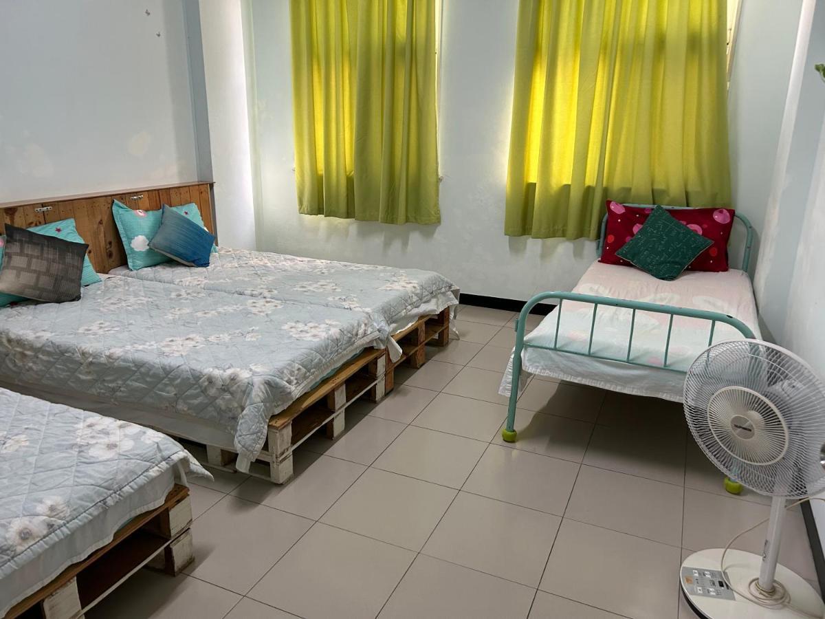 Appartamento Golden House Tainan Esterno foto